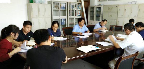 1509683964984351.jpg 实践教学工作会议.jpg